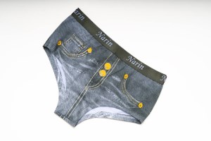 شورت نارین جنیفری طرح لی