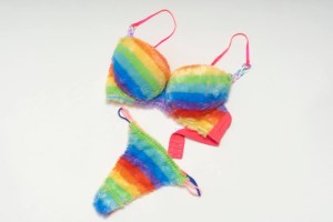 ست رنگین کمانی