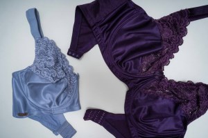 سوتین فنردار ساتن دانتل روشان 632 کاپ C