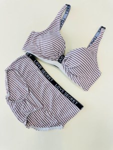 ست اسفنجی پاپیونی کبریتی راه راه 8287