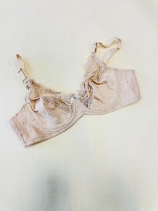 سوتین فنردار ایزابلا خامه دوزی 508